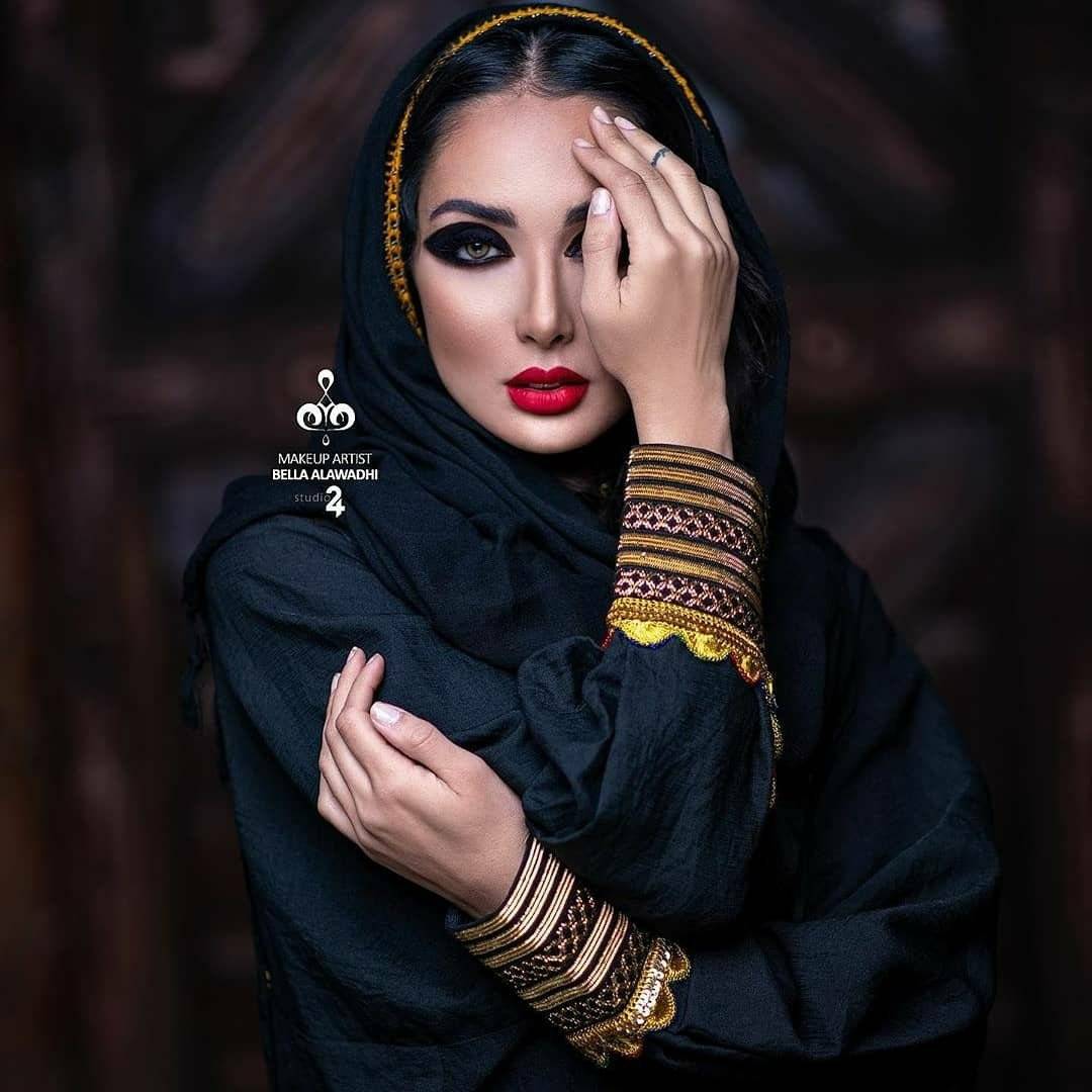 شادمانه