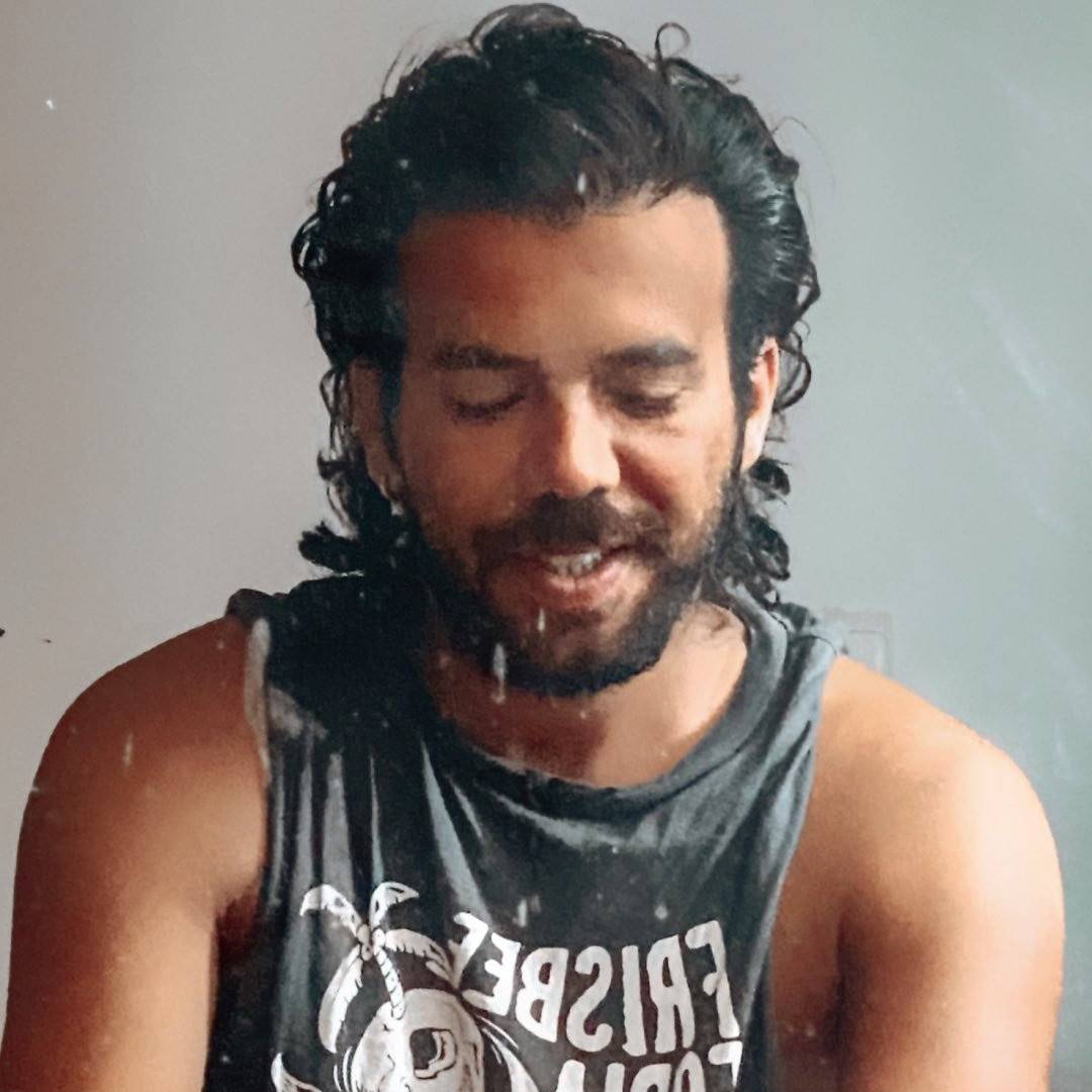 مصطفی کاظمی مطلق