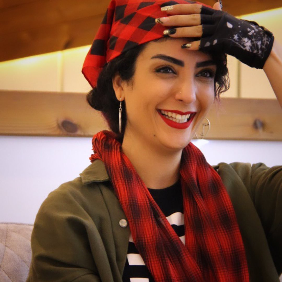 سارا اطهری